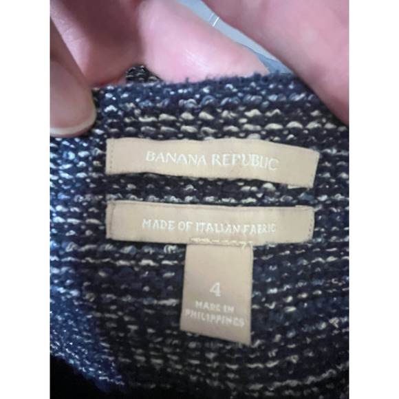 Banana Republic tweed sheath dress 4. Blue and white woven pattern. Sleeveless. - Picture 8 of 10